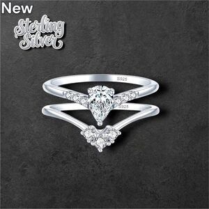 New .925 Sterling Silver Luxury Cut Sparkling CZ Two Piece Set Ring Size 6